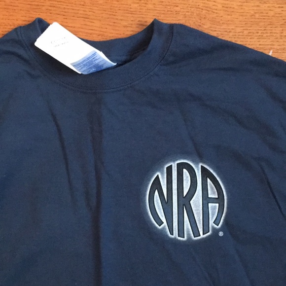 M NRA t-shirt - Picture 3 of 4